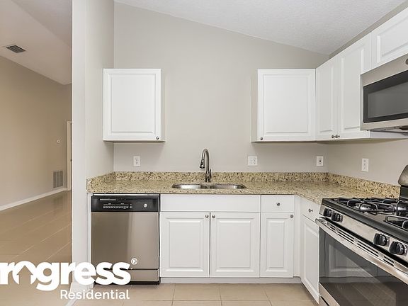 5th image of 3413 Palm Beach Dr