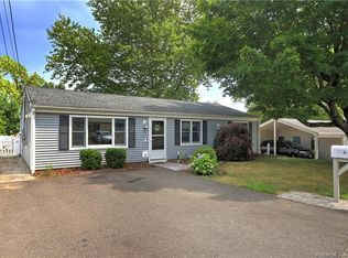6 Hughes Cir #6, Ansonia, CT 06401