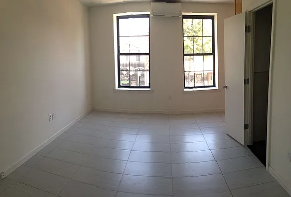 Rented by Sterling Realty Solution Inc | media 15