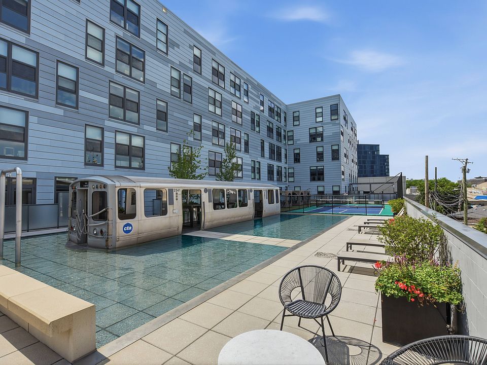 1st image of 2211 N Milwaukee Ave Unit 311