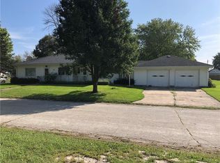 421 2nd St, Fontanelle, IA 50846