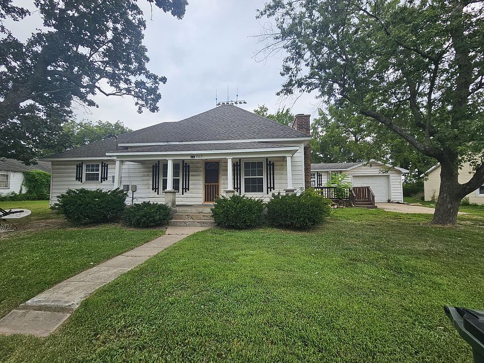 1st image of 705 N Washam Street