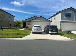 2012 Victorious Falls Ave, Plant City, FL 33565