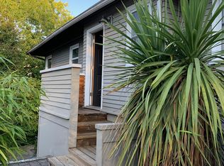 625 Comstock St, Seattle, WA 98109