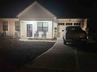 219 Pickens St, Edgefield, SC 29824