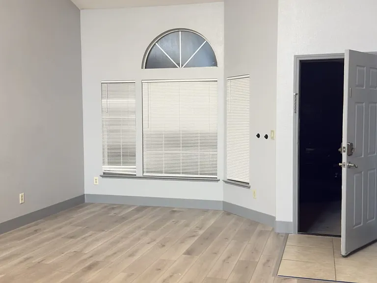 8699 White Peacock Way — Photo 1