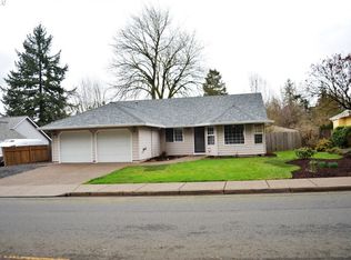 1915 Haworth Ave, Newberg, OR 97132