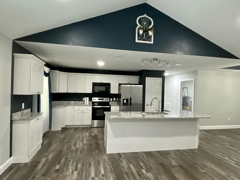 149 McNew Dr — Photo 3