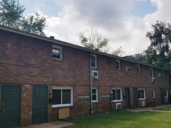 5th image of 4710 Greenwood Dr