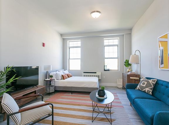 2nd image of 70 Ashburton Ave #5G
