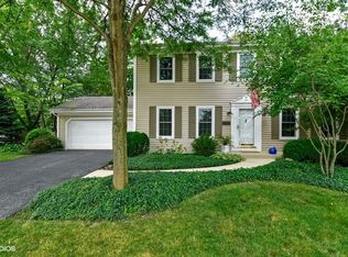 1620 E Bailey Rd, Naperville, IL 60565