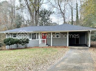 6052 Brookdale Ln SW, Mableton, GA 30126