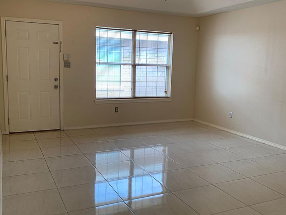3rd image of 6700 N 7th St #4