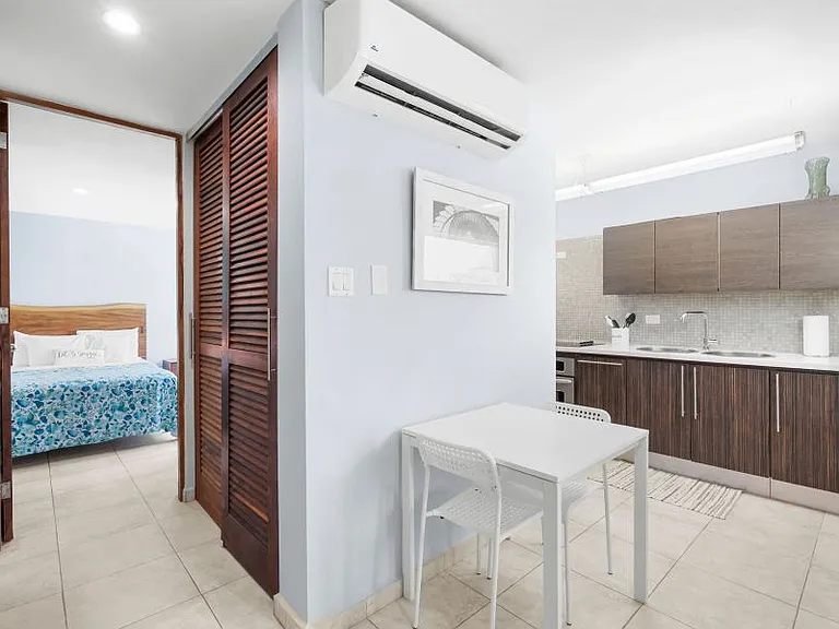 Apt 304 Atlantic Court Apartments 59 C San Miguel — Photo 14