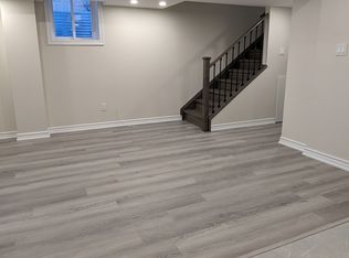 7 Macpherson St #BASEMENT, Whitby, ON L1P 0N4