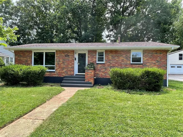 706 Ste Genevieve Ave, Sainte Genevieve, MO 63640