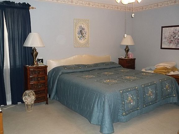 5th image of 1104 Oliver St