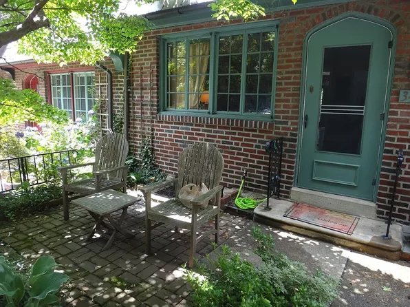 3427 W Penn St, Philadelphia, PA 19129