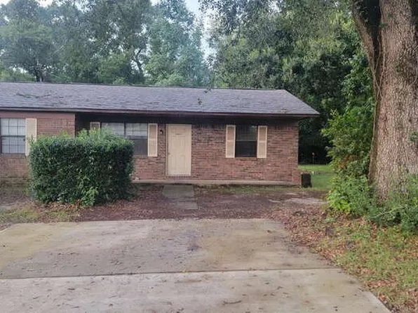 1020 Sable Dr, Pensacola, FL