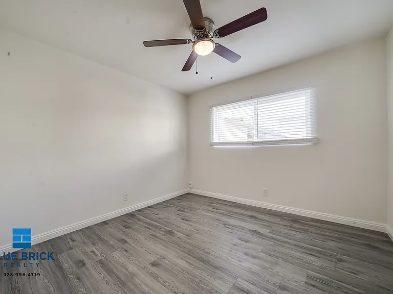1145 Elden Ave #5 — Photo 8