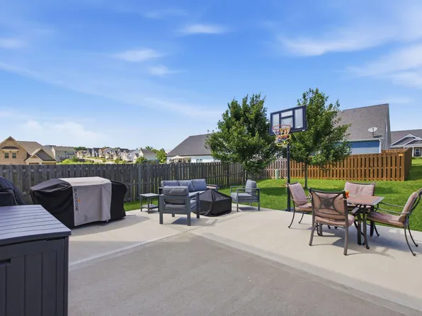 146 Dove Run Cir, Georgetown, KY 40324