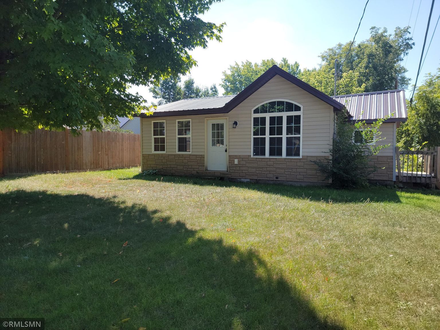 15 5th Ave S, Long Prairie, MN 56347 Zillow