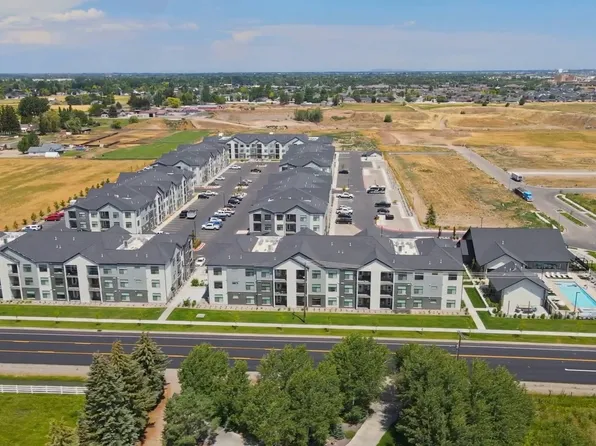 The Residences at Victory Ranch