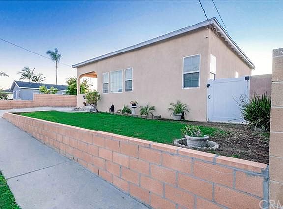 3rd image of 21417 Berendo Ave