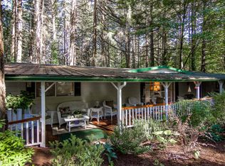 35989 Shoreview Dr, Dorena, OR 97434