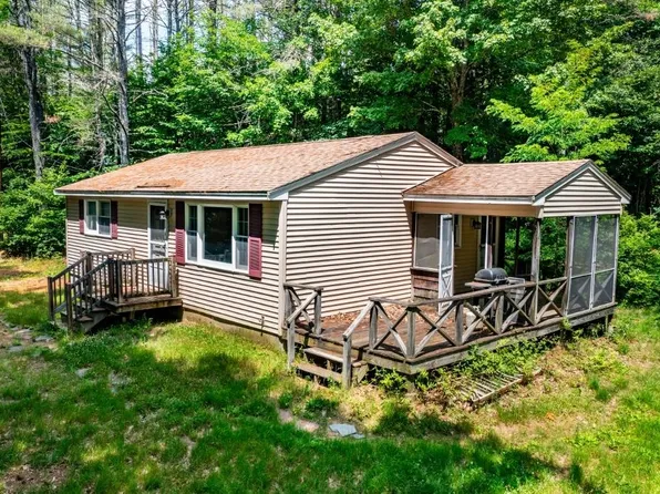 44 Sinclair Hill Road, New Hampton, NH 03256