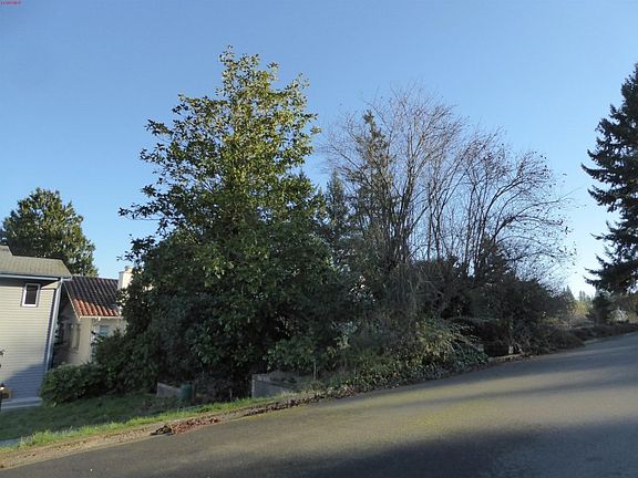 4th image of 3305 N Union Ave