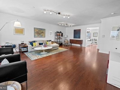 303 Captains Way, Philadelphia, PA, 19146