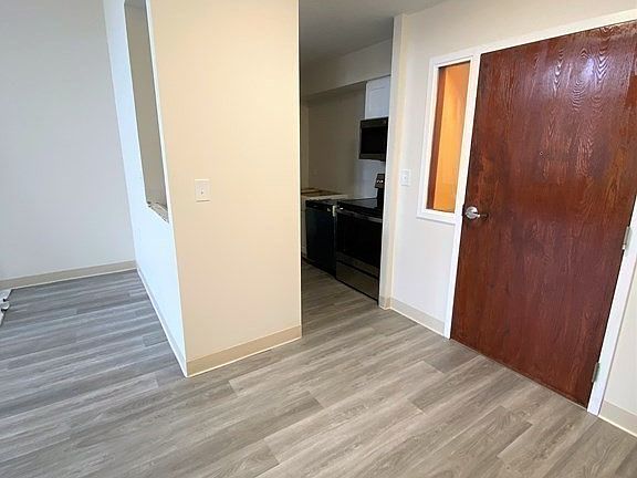 5th image of 17 Florence St APT 1