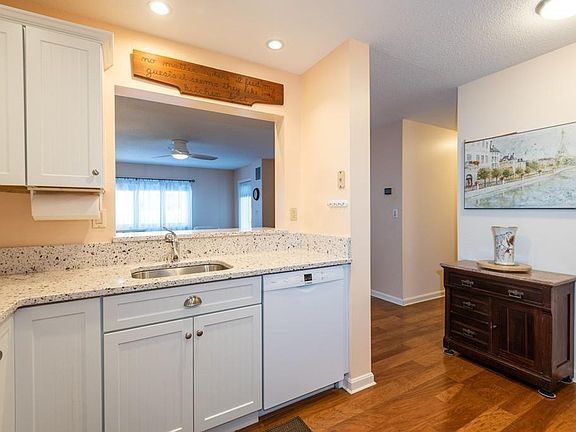 5th image of 500 Colonial Dr Unit 114