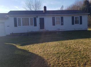 17510 Hosmer Rd, Middlefield, OH 44062