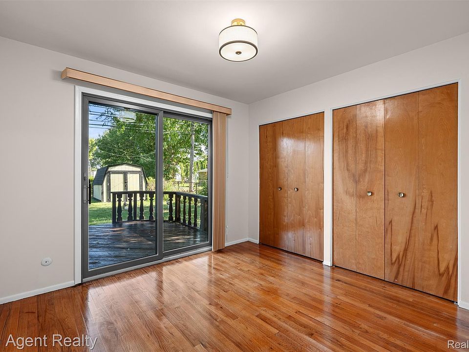 18535 Marquette St, photo 18