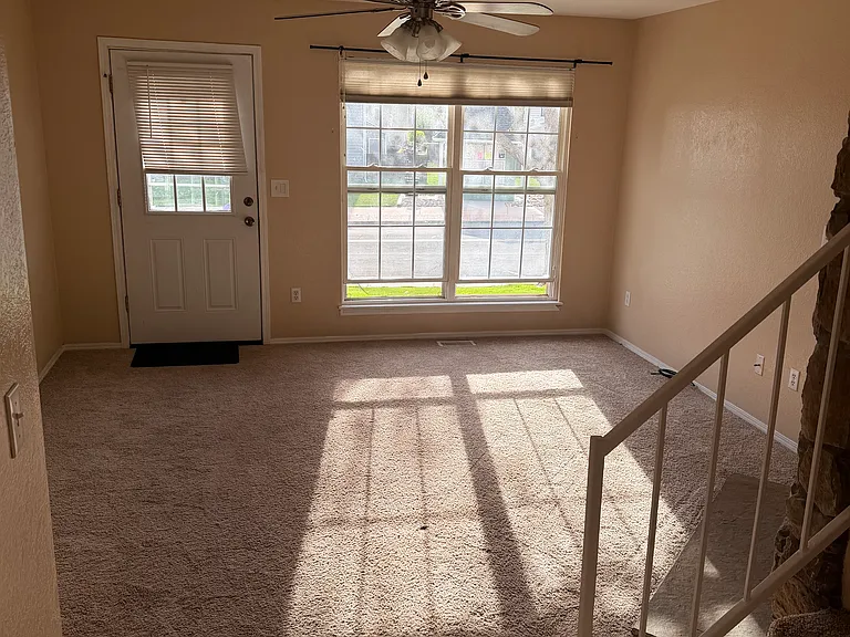 19858 Summerset Ln — Photo 2