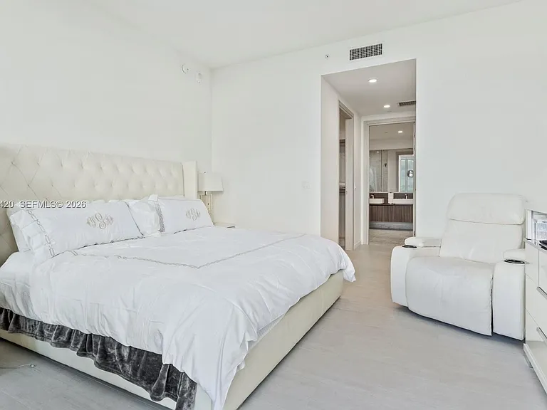 1000 Brickell Plz #Penthouse 6006 — Photo 12