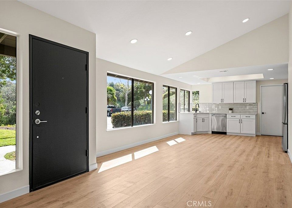 1st image of 6595 E Paseo Murillo