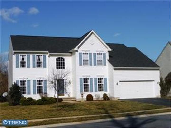 1st image of 32 Dalton Dr