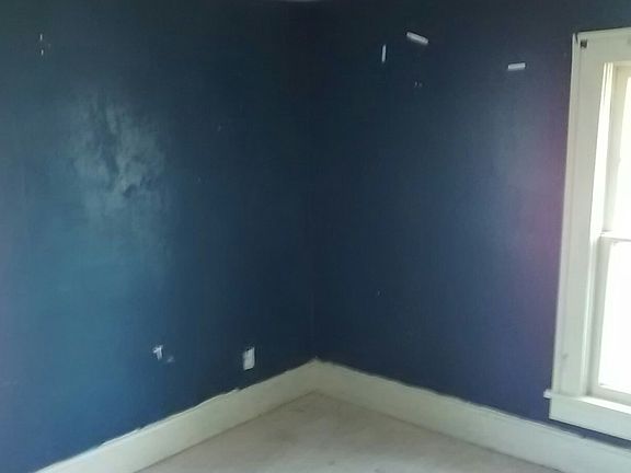 5th image of 68 Kreig St