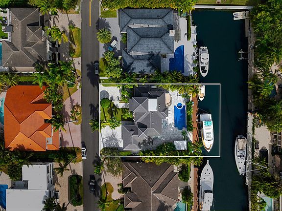 4th image of 310 San Marco Drive