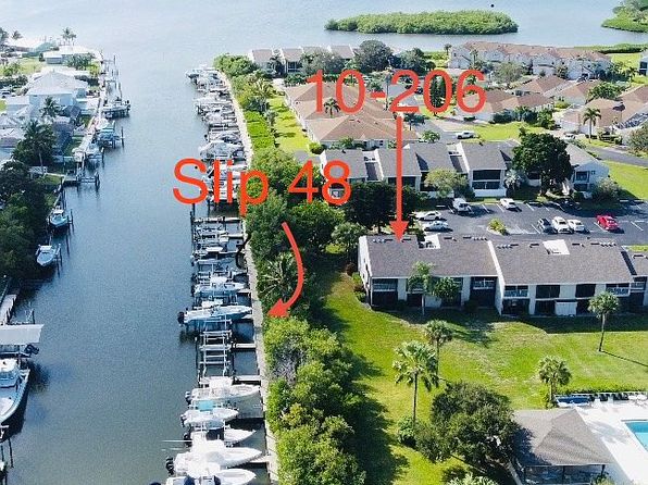 3212 S Lakeview Cir #10206