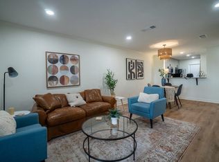 2112 Old Taylor Rd APT J1, Oxford, MS 38655