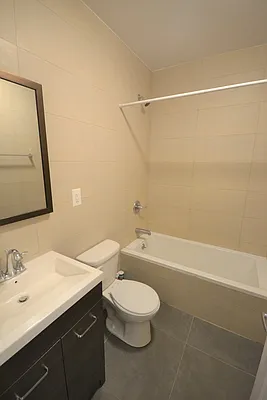 Rented by Bold New York | media 24