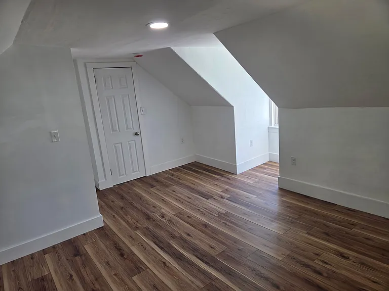 44 W Main St #A — Photo 22