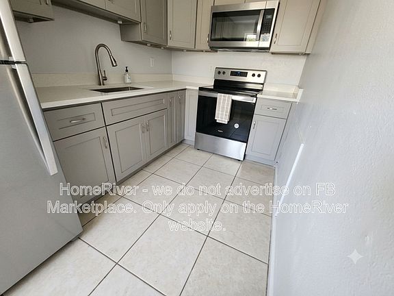 2nd image of 333 SE Martin Ave APT 1-B