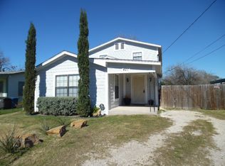 427 Clovis Pl, San Antonio, TX 78221