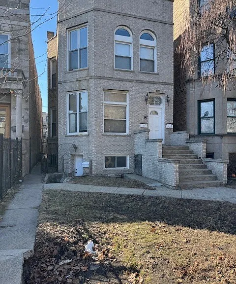6412 S Greenwood Ave #2 — Photo 1