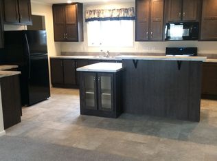 40004 N Cornwall Cir #587, Sterling Heights, MI